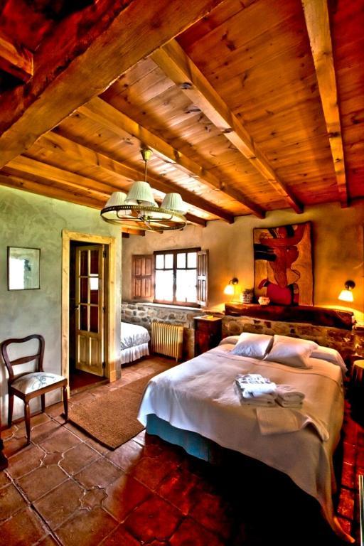 La Casona De Con Vendégház Mestas de Con Szoba fotó