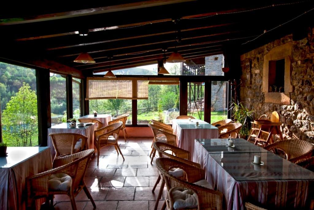 La Casona De Con Vendégház Mestas de Con Kültér fotó